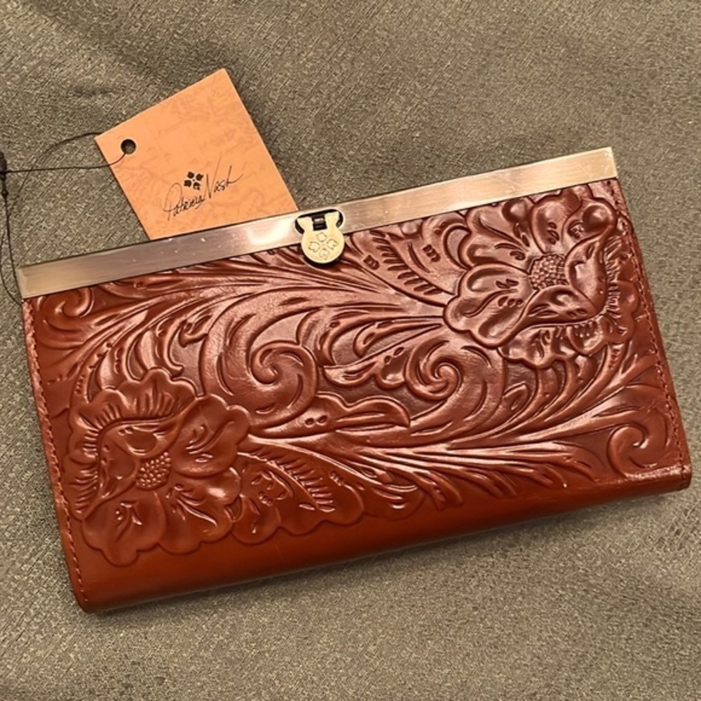 Brand New Patricia Nash Genuine Tooled Leather Cauchy Large Florence Wallet RFID - Picture 2 of 15